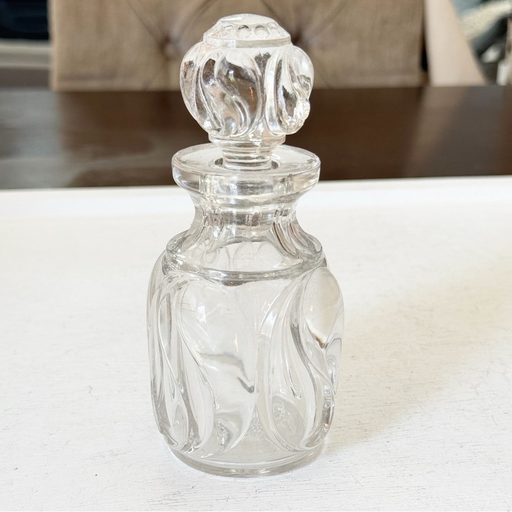 Antique Vintage Stoppered Perfume Scent or Rose Water Bottle Small Decanter